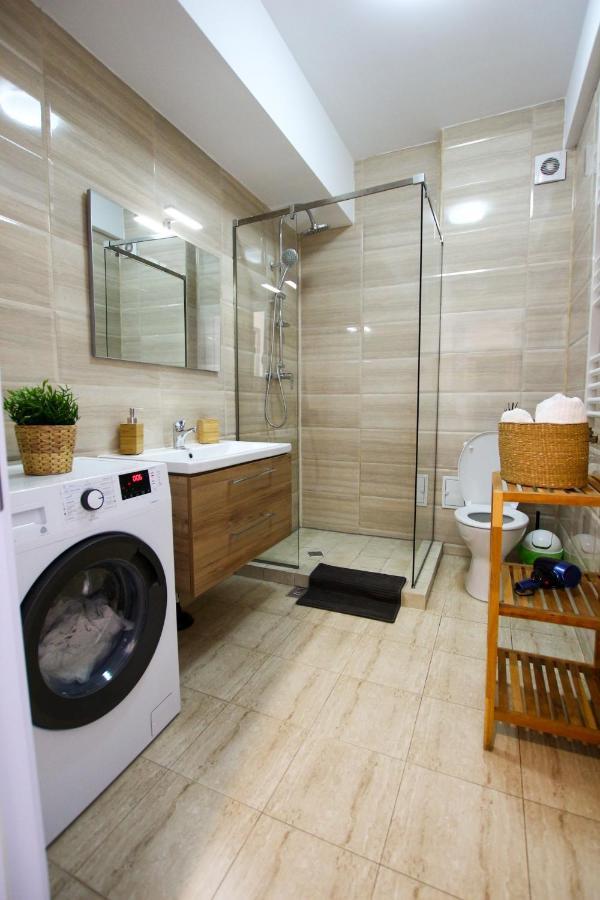 Fratelli Apartments Summerland มามายา ภายนอก รูปภาพ